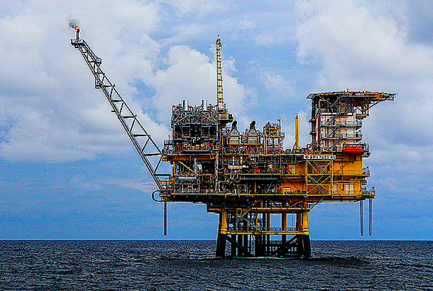 ◇국내 최대 규모의 이산화탄소 저장고로 거듭날 동해가스전 전경. 현대건설은 연간 120만톤의 CO₂를 저장하는 이 CCS 실증사업 사전 기본설계에 참여했습니다. 사진: 한국석유공사